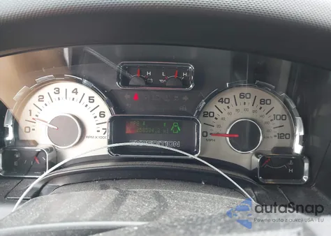 2011 Ford Expedition Limited из США, поврежденный, VIN 1FMJU2A51BEF15721